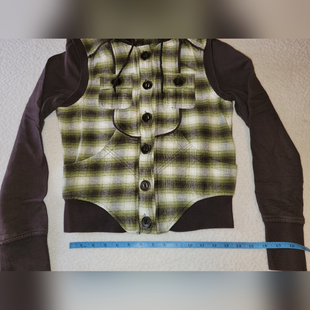 Maurices Button Up Top - Picture 5 of 8